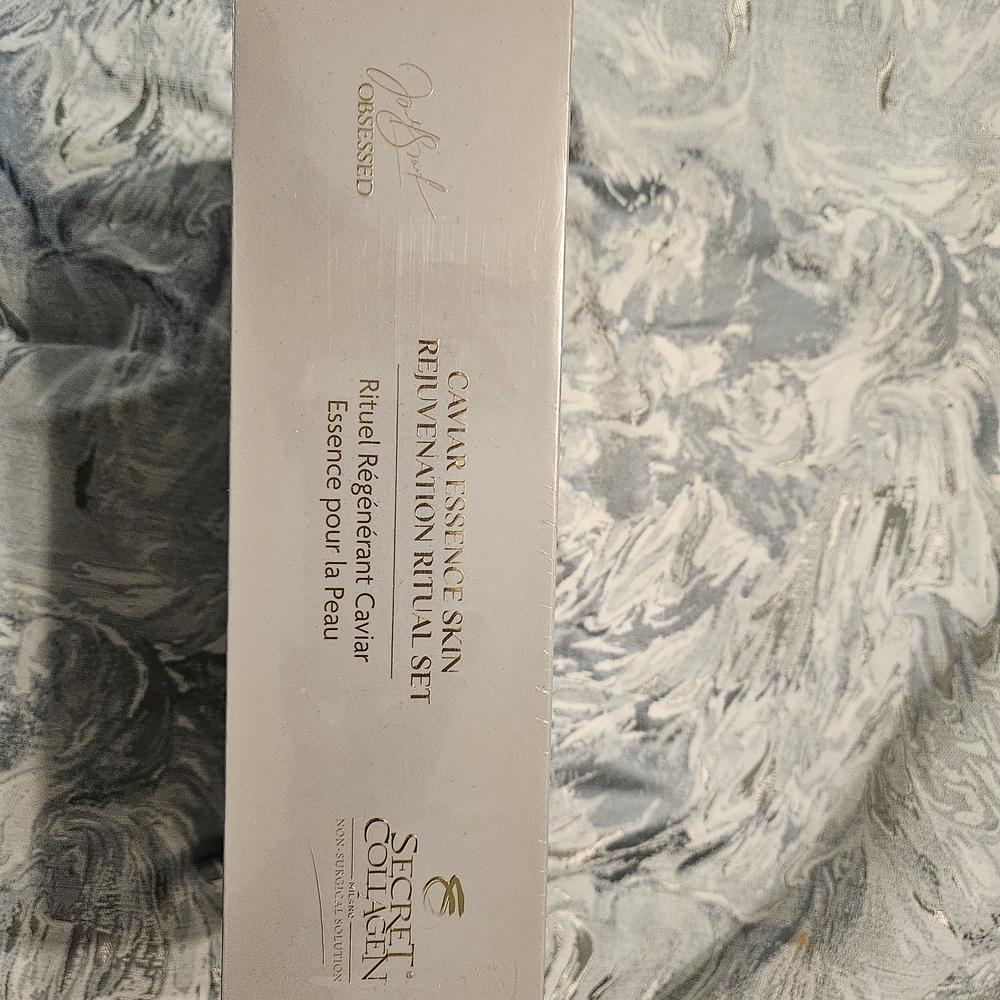 Secret Collagen CAVIAR  Essence Skin Rejuvenation Ritual Set Of 6 - Picture 4 of 4